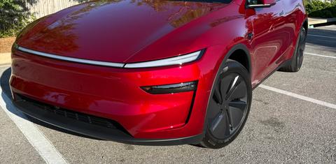 Tesla Model Y 2026