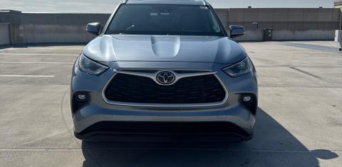 Toyota Highlander 2021
