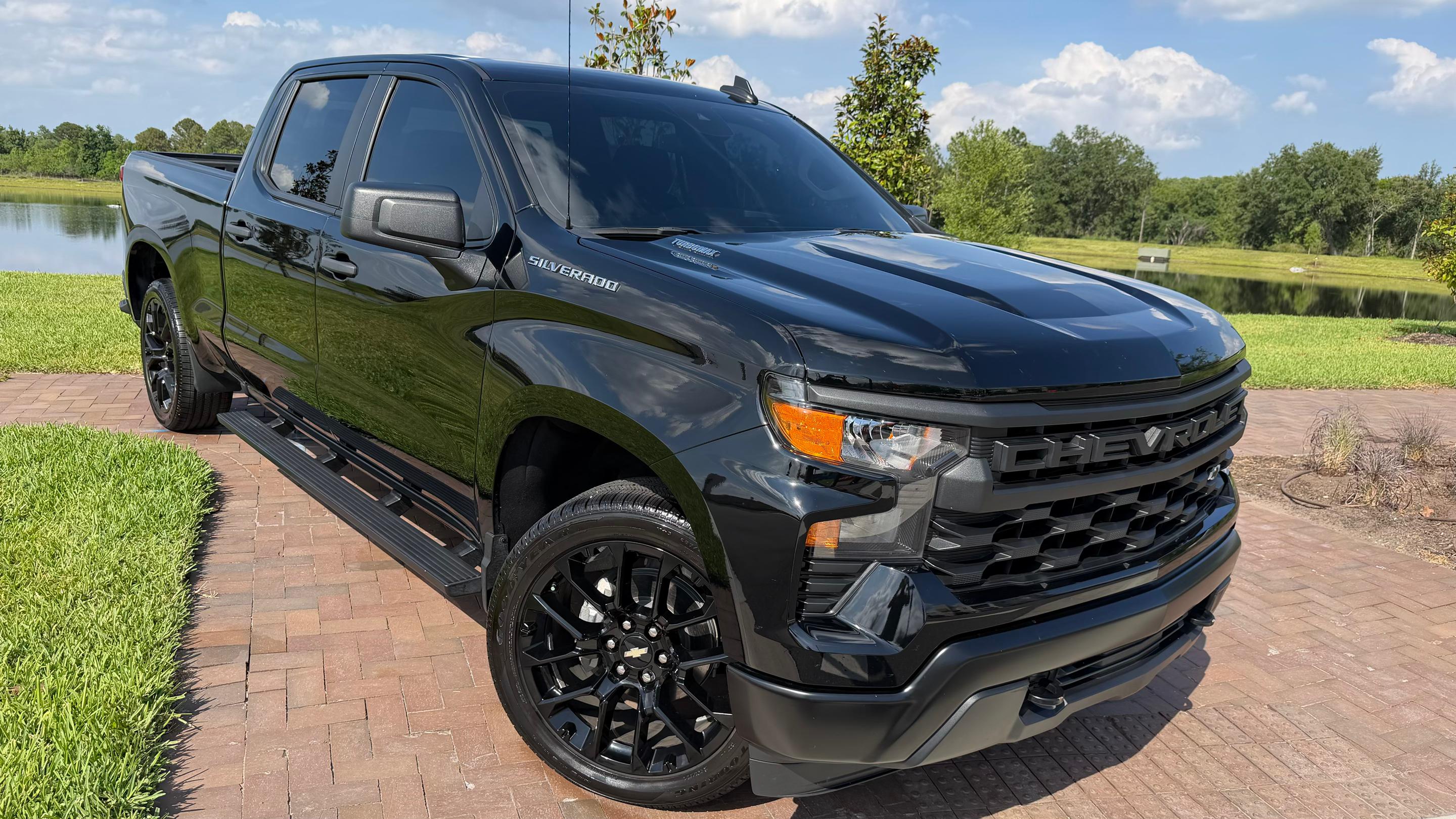 Chevrolet Silverado 1500 2024 in 