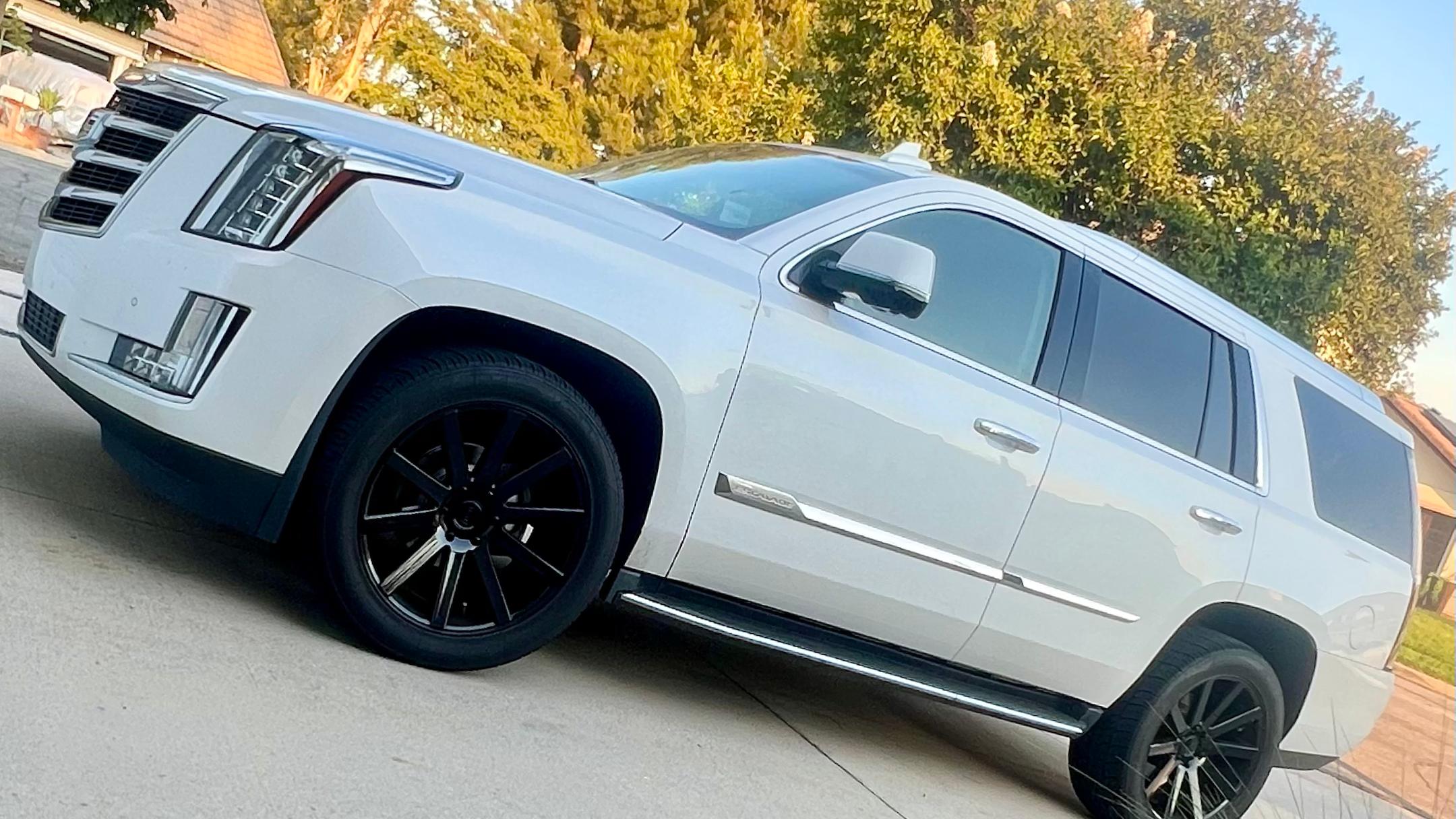 Cadillac Escalade 2016 in 