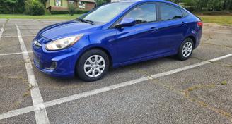 Hyundai Accent 2014 — Car rental alternative in Columbus, GA