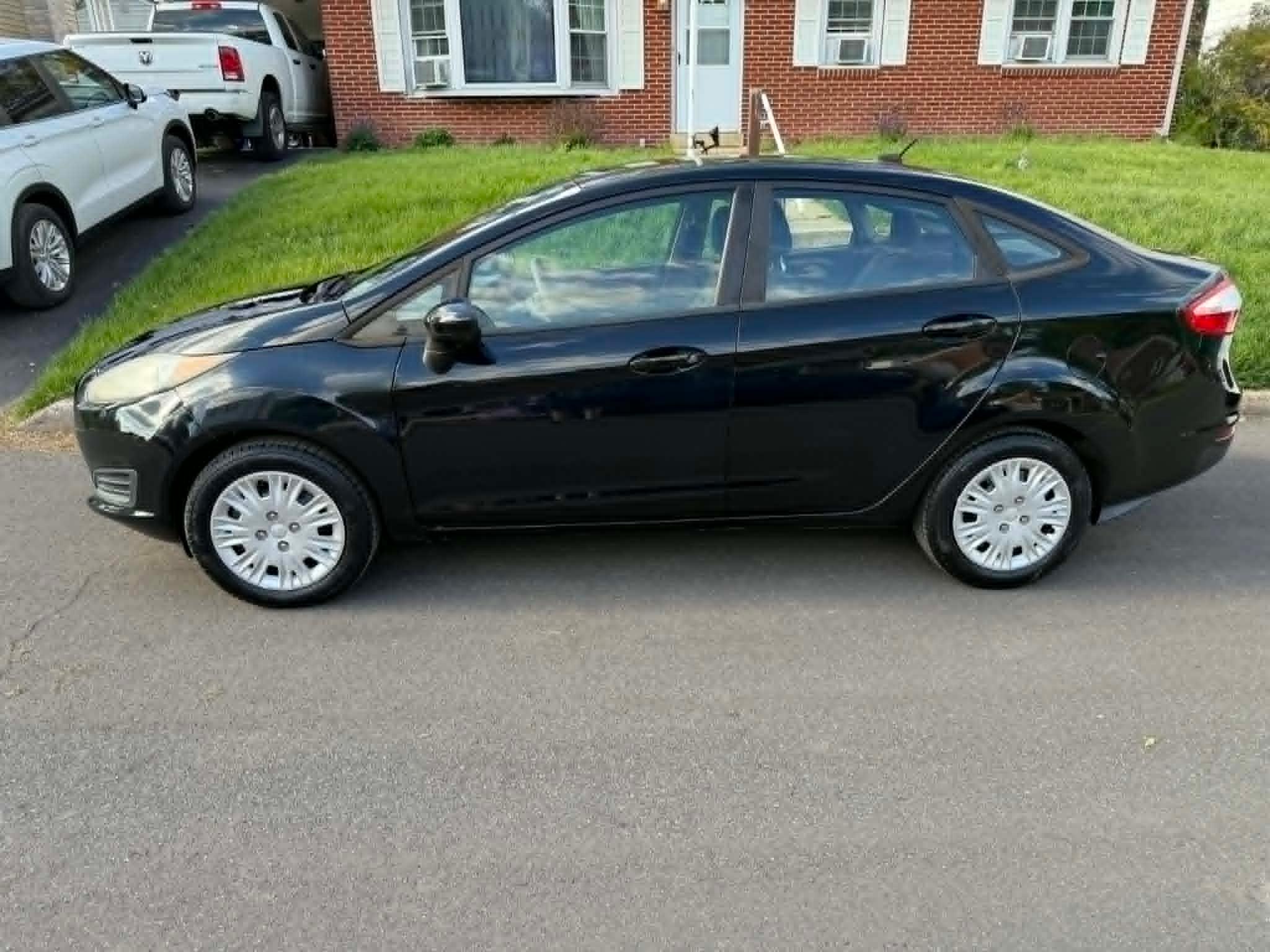 Ford Fiesta 2016 in Lemoyne, PA