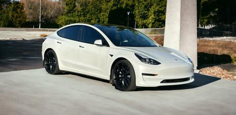 Tesla Model 3 2021