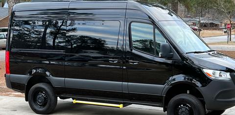 Mercedes-Benz Sprinter 2024