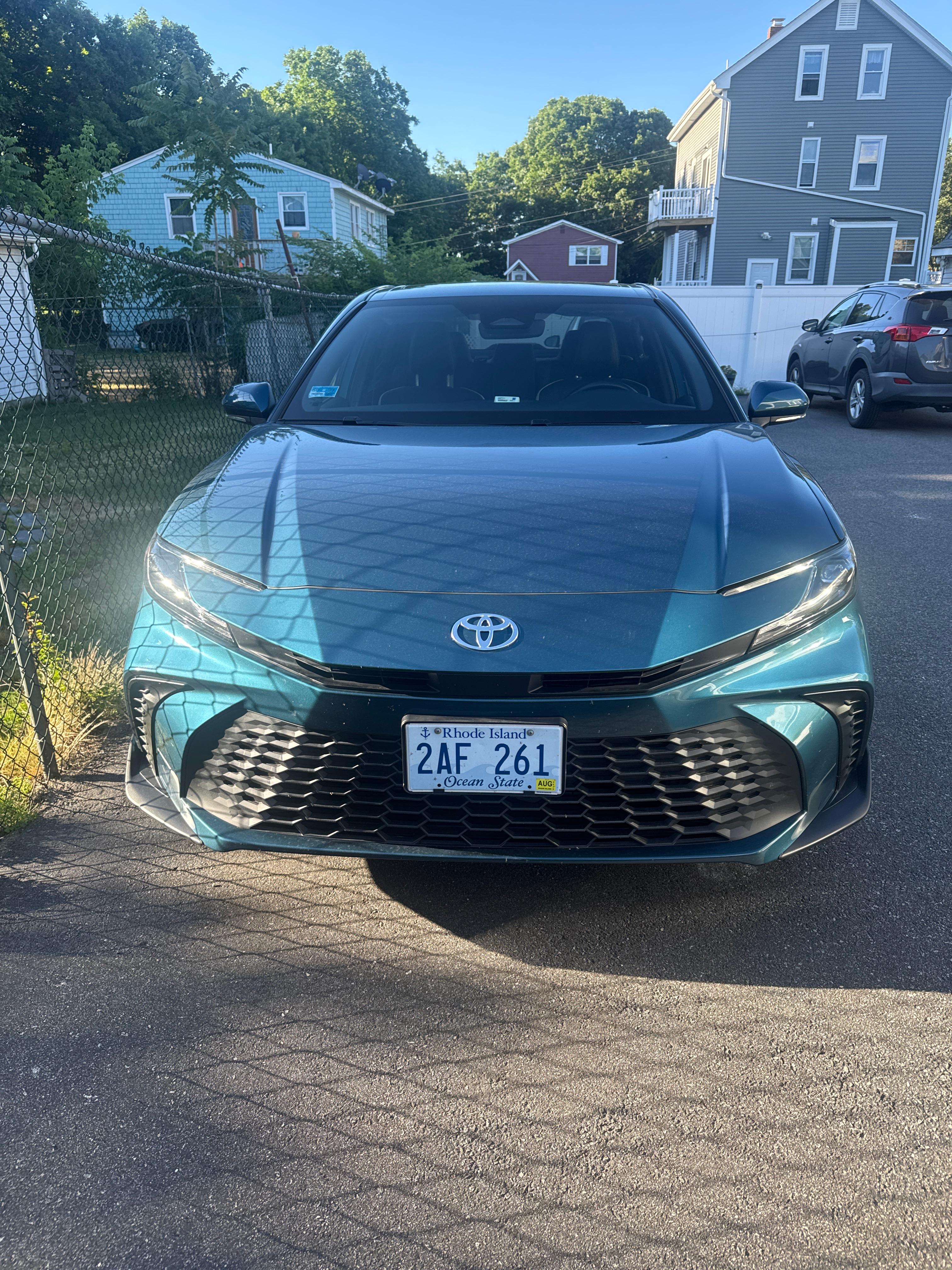 Toyota Camry Hybrid 2025 in Cranston, RI