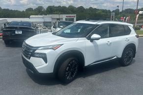 Nissan Rogue 2026 in Lithia Springs