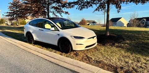 Tesla Model X 2023