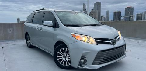 Toyota Sienna 2020