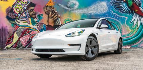 Tesla Model 3 2022