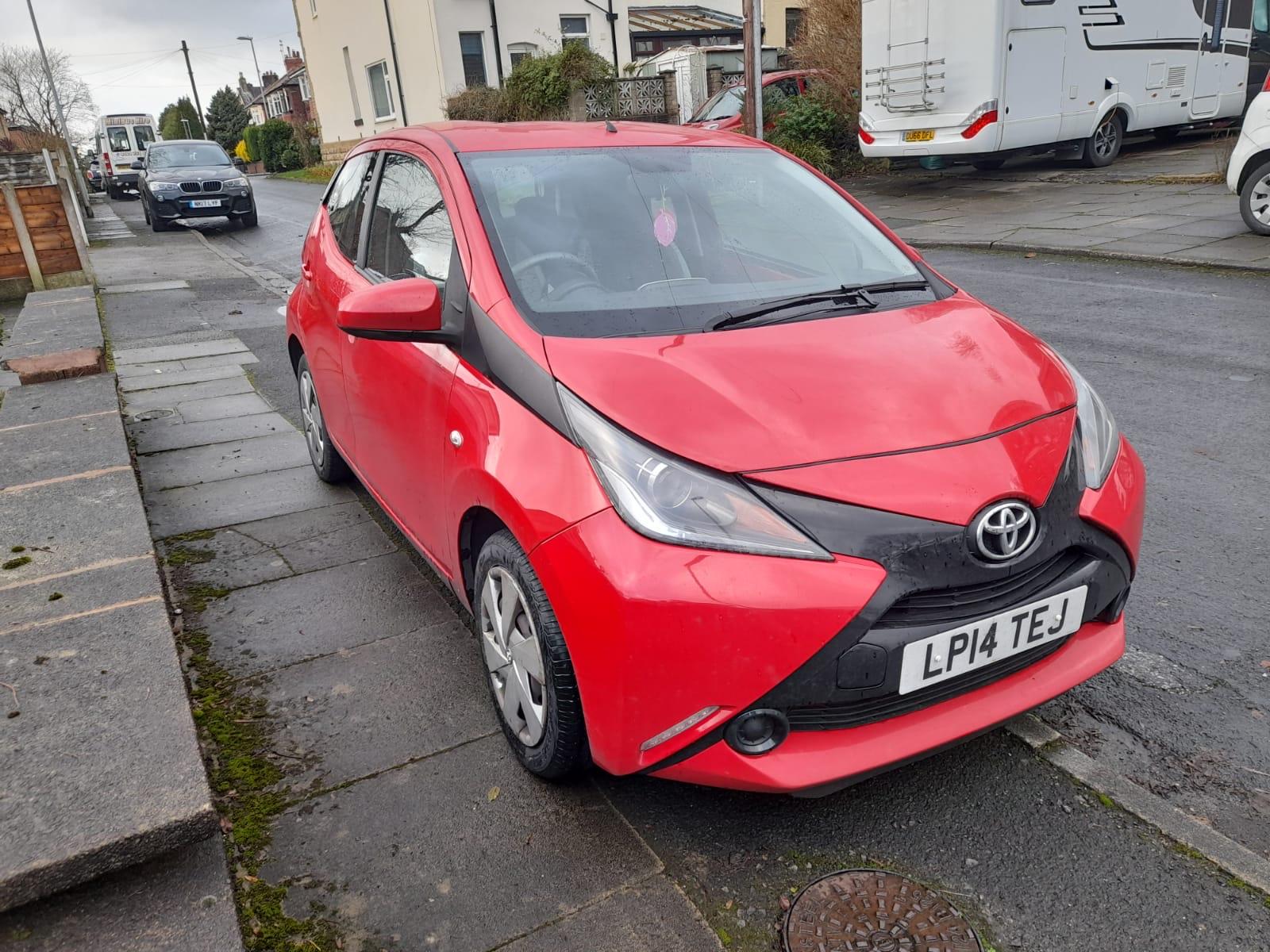 Toyota AYGO 2014 in London