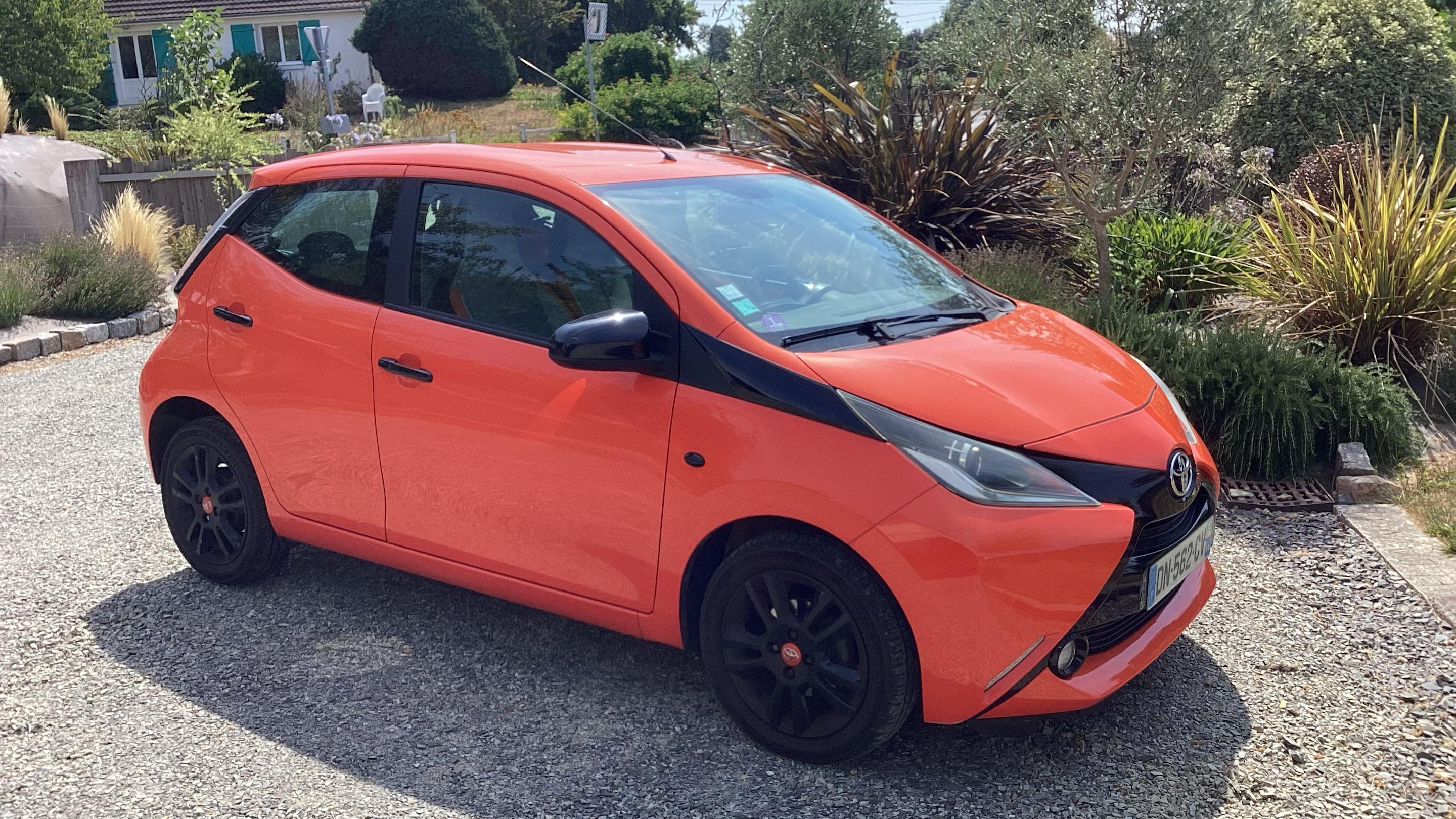Toyota AYGO 2015 à Yquelon