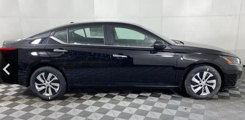 Nissan Altima 2024