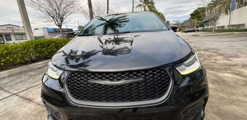 Chrysler Pacifica 2023
