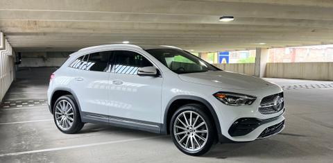 Mercedes-Benz GLA-Class 2023