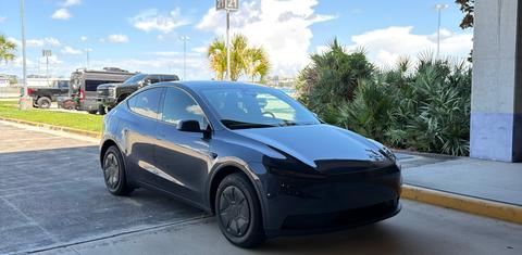 Tesla Model Y 2026