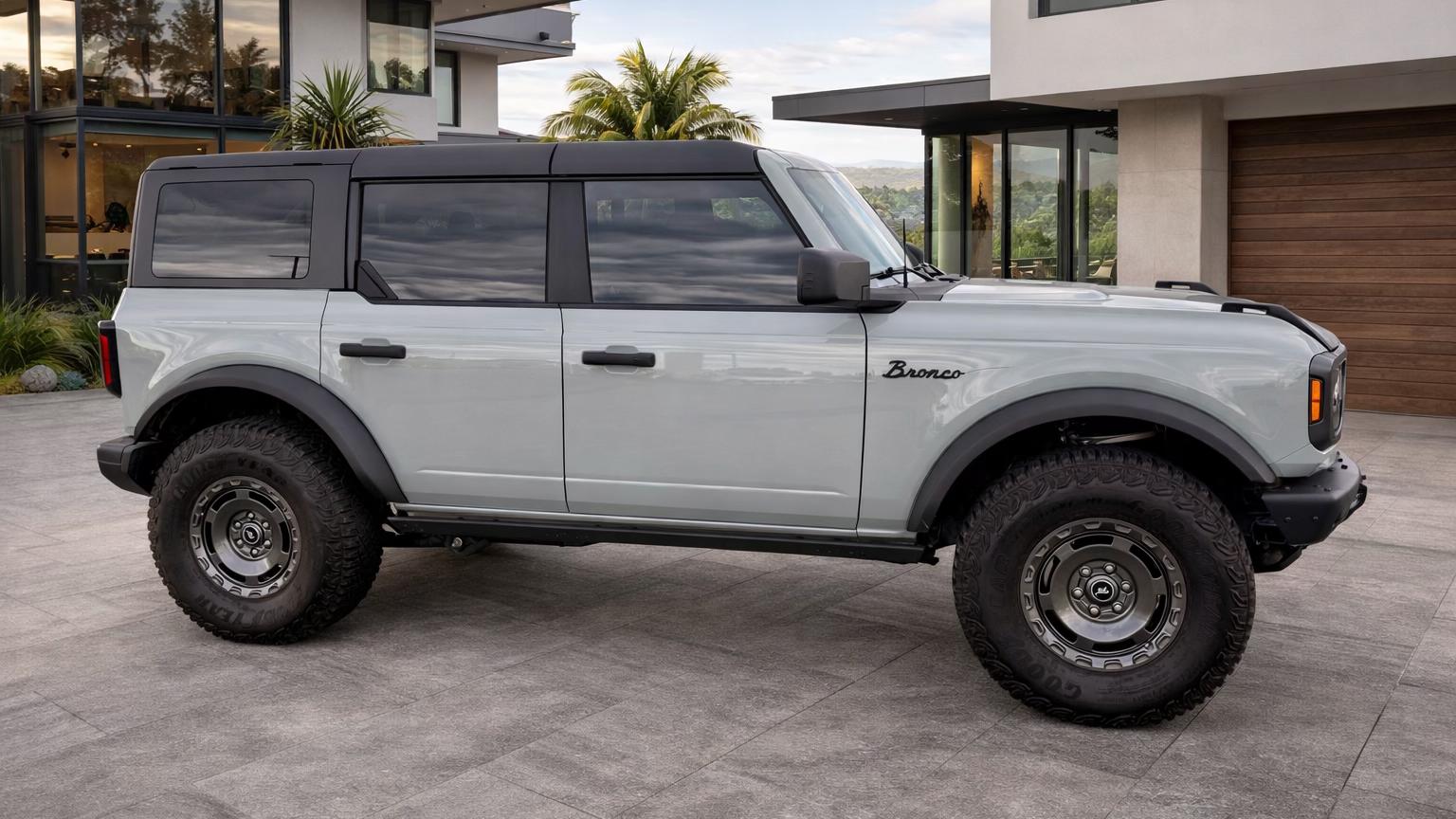 Ford Bronco 2024 in Waxhaw, NC