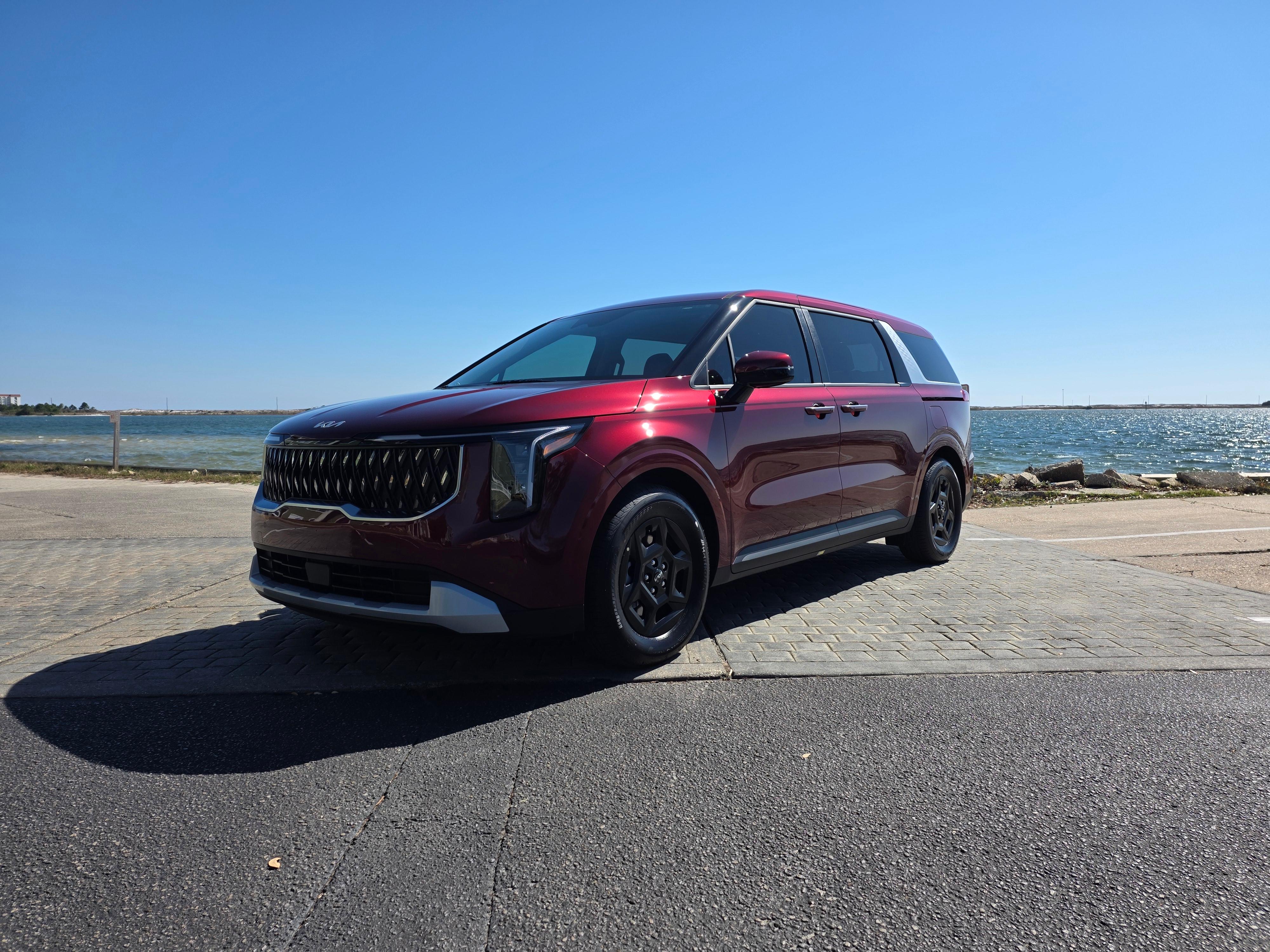Kia Carnival 2026 in Mary Esther, FL