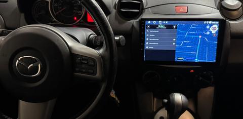 Mazda Mazda2 2014