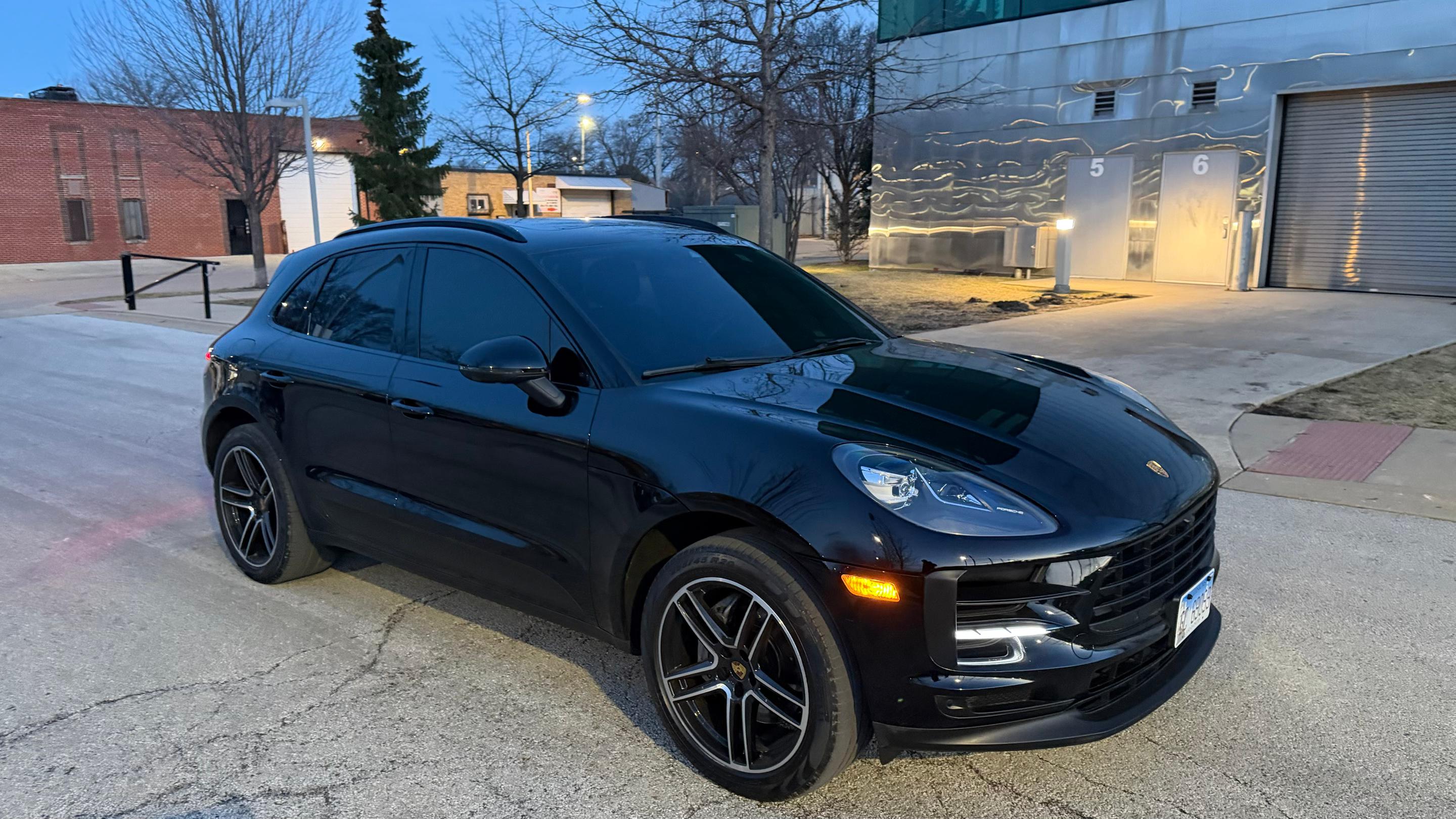 Porsche Macan 2021 in Chicago, IL
