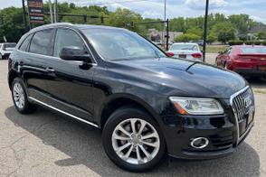 Audi Q5 car