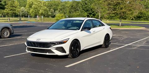 Hyundai Elantra 2026