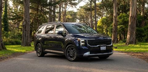 Kia Carnival Hybrid 2026