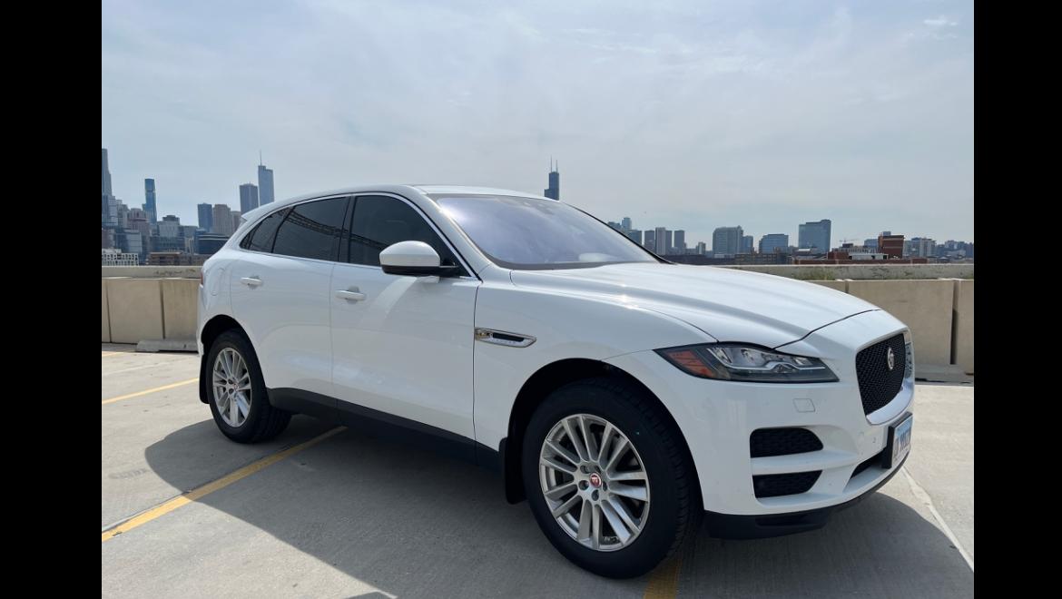 Jaguar F-PACE 2017 rental in Berwyn, IL by Cynthia O. | Turo