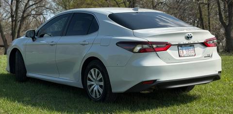 Toyota Camry Hybrid 2022