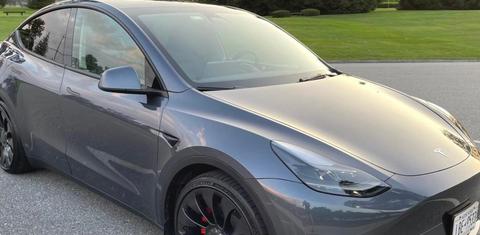 Tesla Model Y 2023