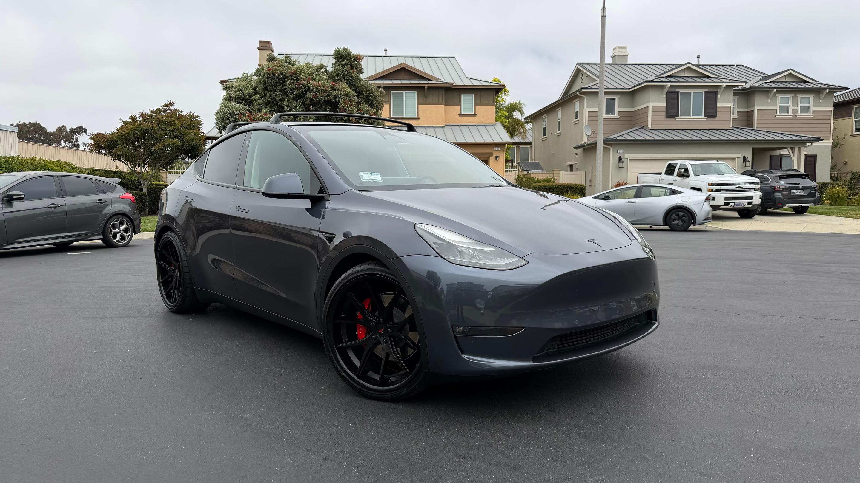 Tesla Model Y 2022 in 
