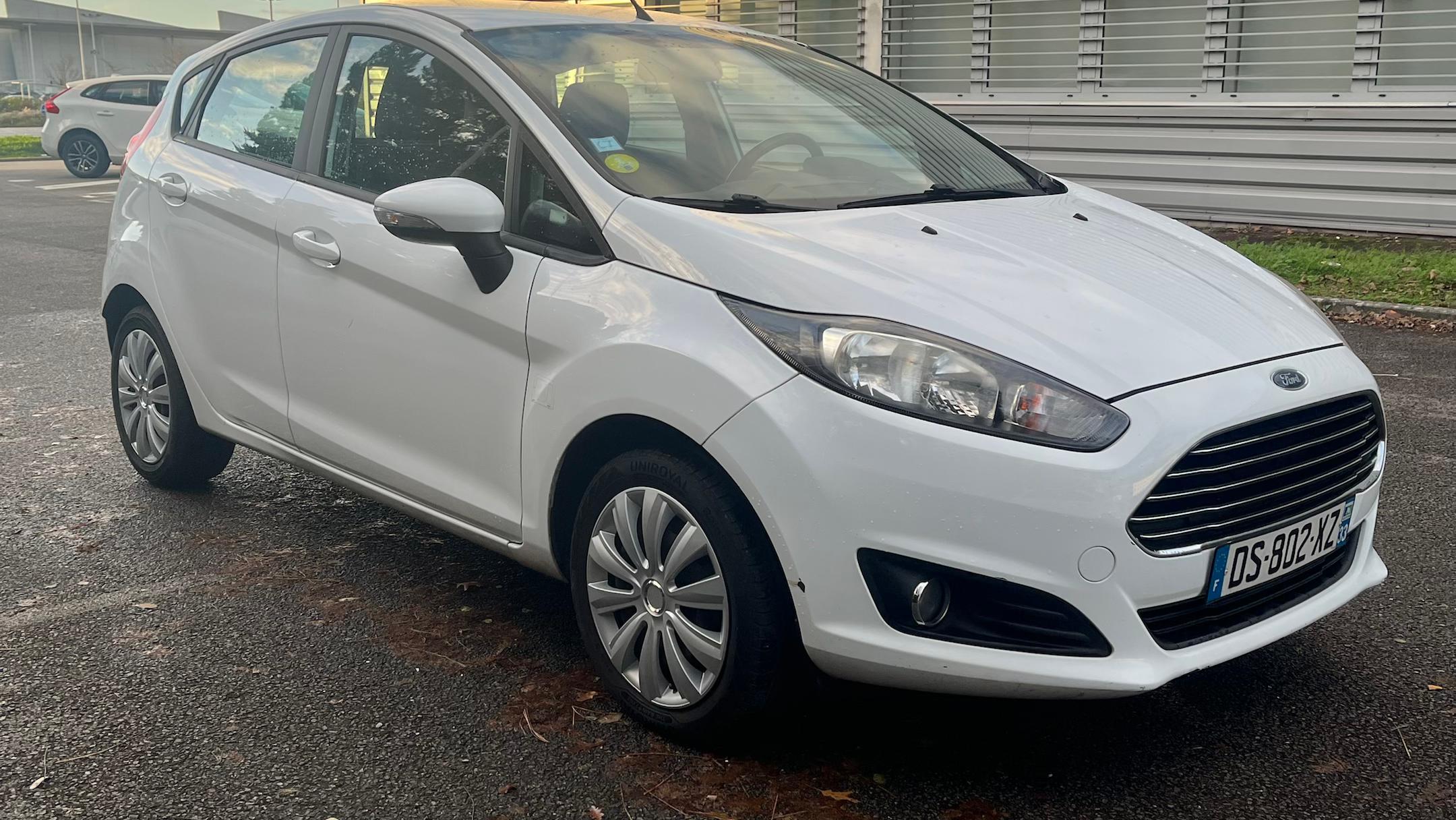 Ford FIESTA 2015 à Nantes