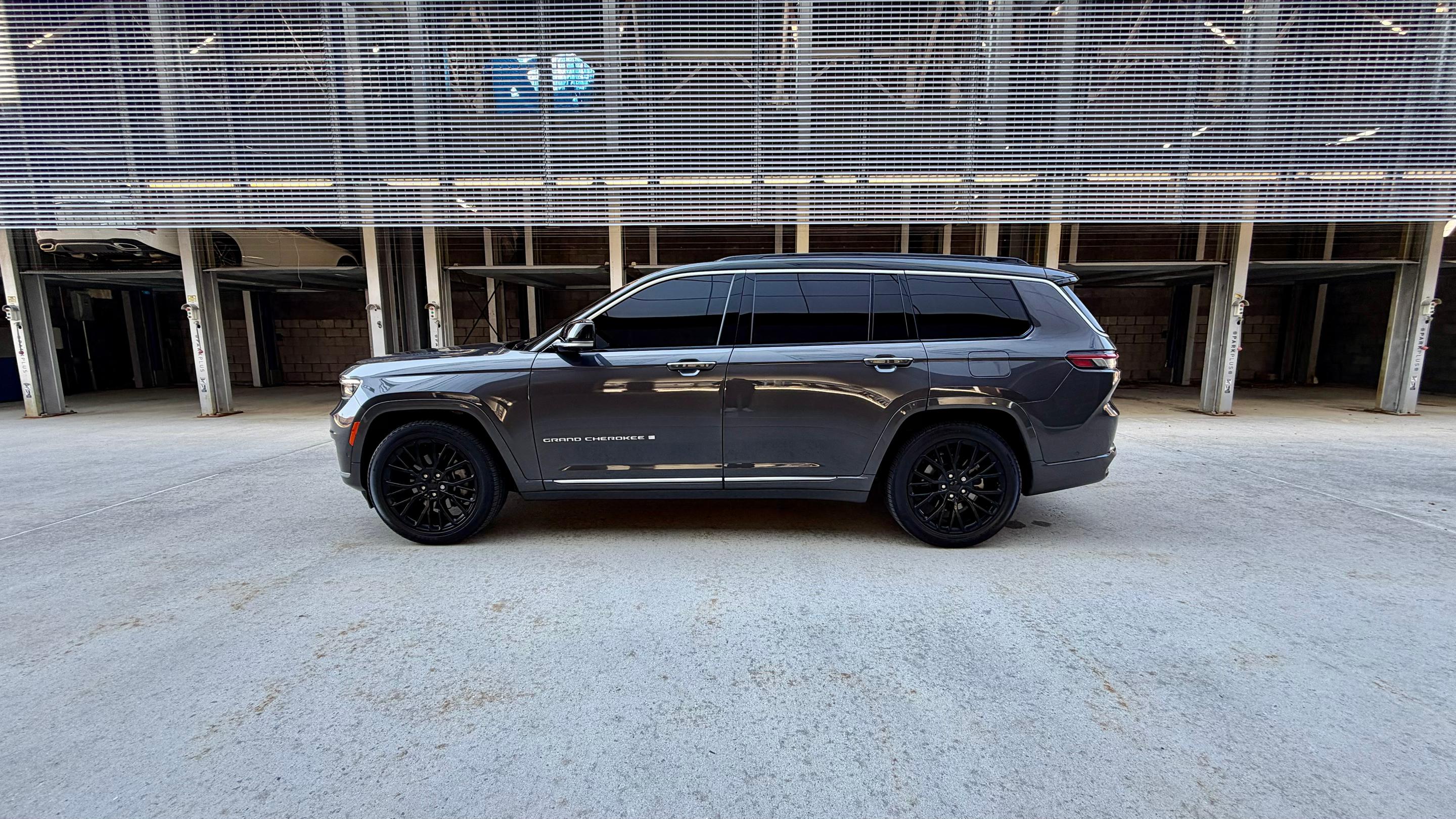 Jeep Grand Cherokee L 2025 in Valley Stream, NY