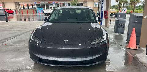 Tesla Model 3 2025