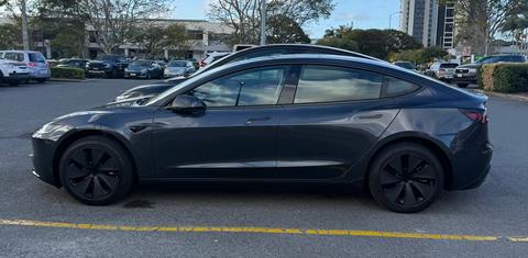 Tesla MODEL 3 2026