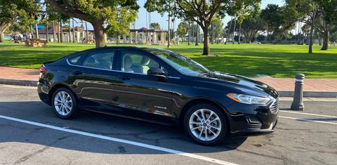 Ford Fusion Hybrid 2019