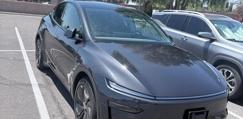 Tesla Model Y 2026