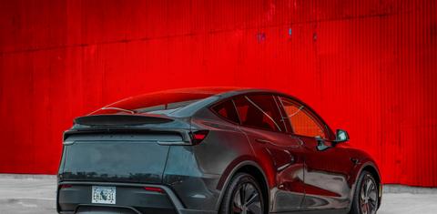 Tesla Model Y 2026