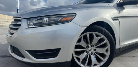 Ford Taurus 2018