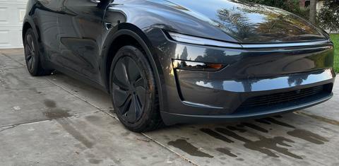 Tesla Model Y 2026
