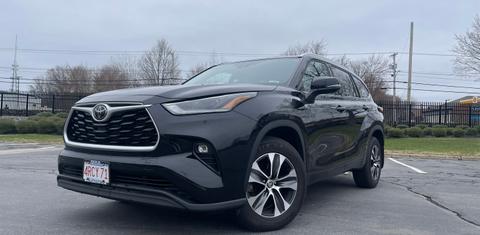 Toyota Highlander 2021