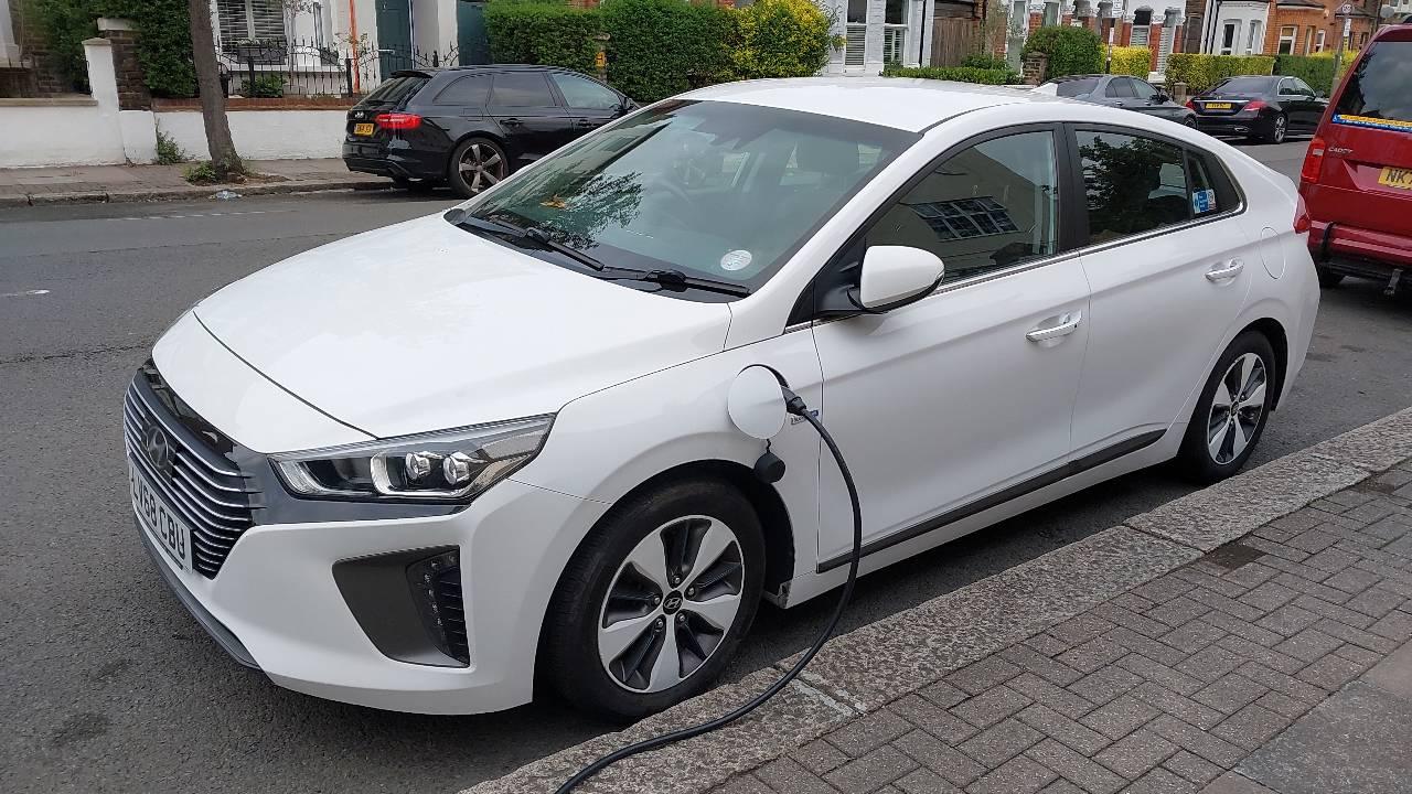 Hyundai IONIQ 2018 in London