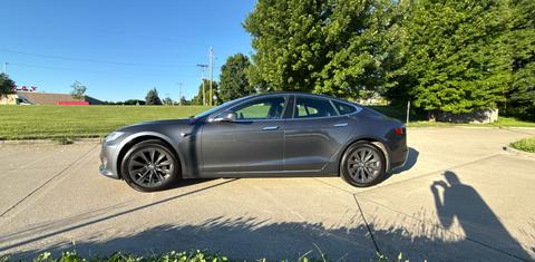 Tesla Model S 2018