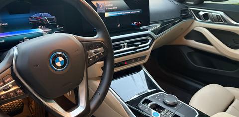 BMW i4 2023