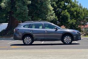 Subaru Outback 2024 in Burlingame