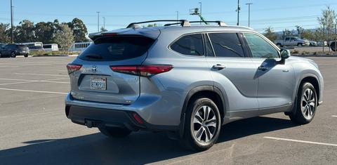 Toyota Highlander Hybrid 2020