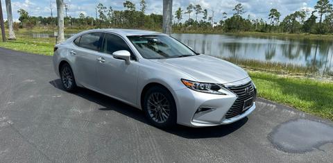 Lexus ES 2018