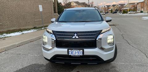 Mitsubishi Outlander 2023