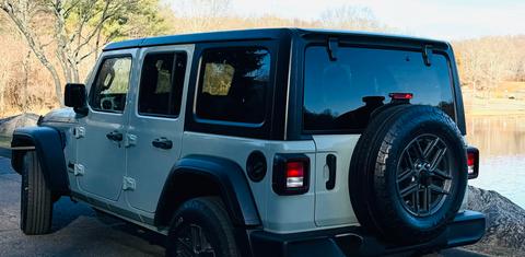 Jeep Wrangler 2024