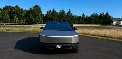 Tesla Cybertruck 2025