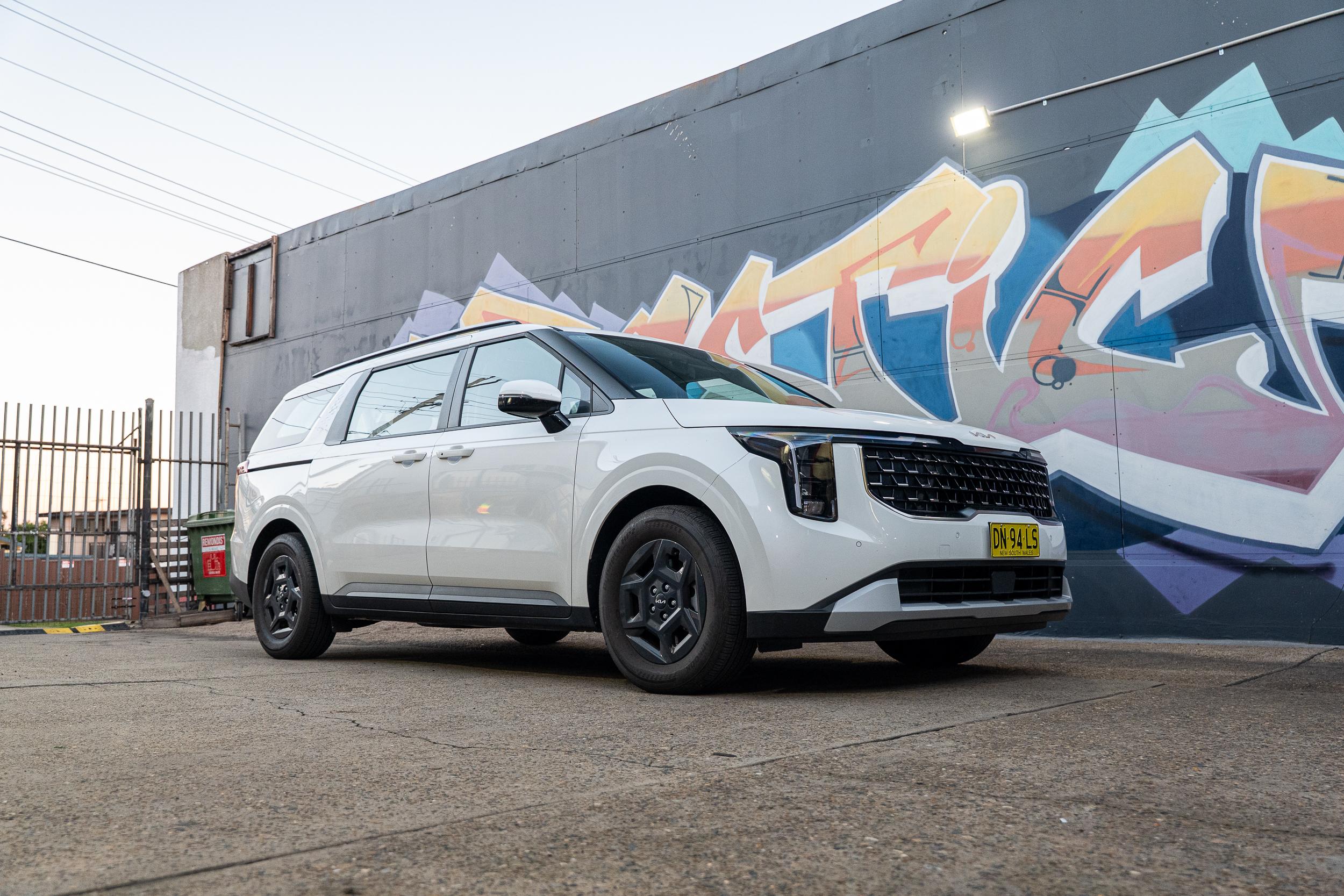 Kia CARNIVAL 2025 in Merrylands
